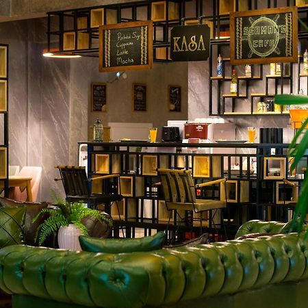 Marinn Deluxe Hotel Altinova  Bagian luar foto
